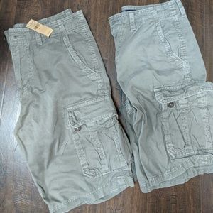 American Eagle cargo shorts
